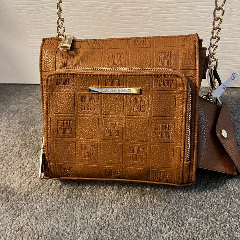NWT STEVE MADDEN Crossbody bag